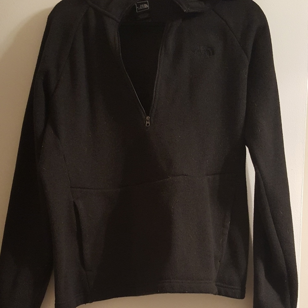 North Face- women's half zipped hoodie,xl